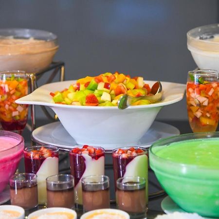 فندق توليب الجلاء القاهرة المظهر الخارجي الصورة A selection of fruit salad