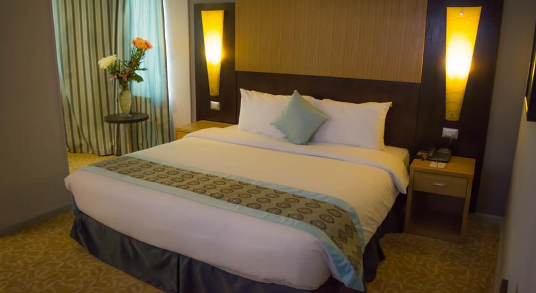 فندق توليب الجلاء القاهرة المظهر الخارجي الصورة A bed