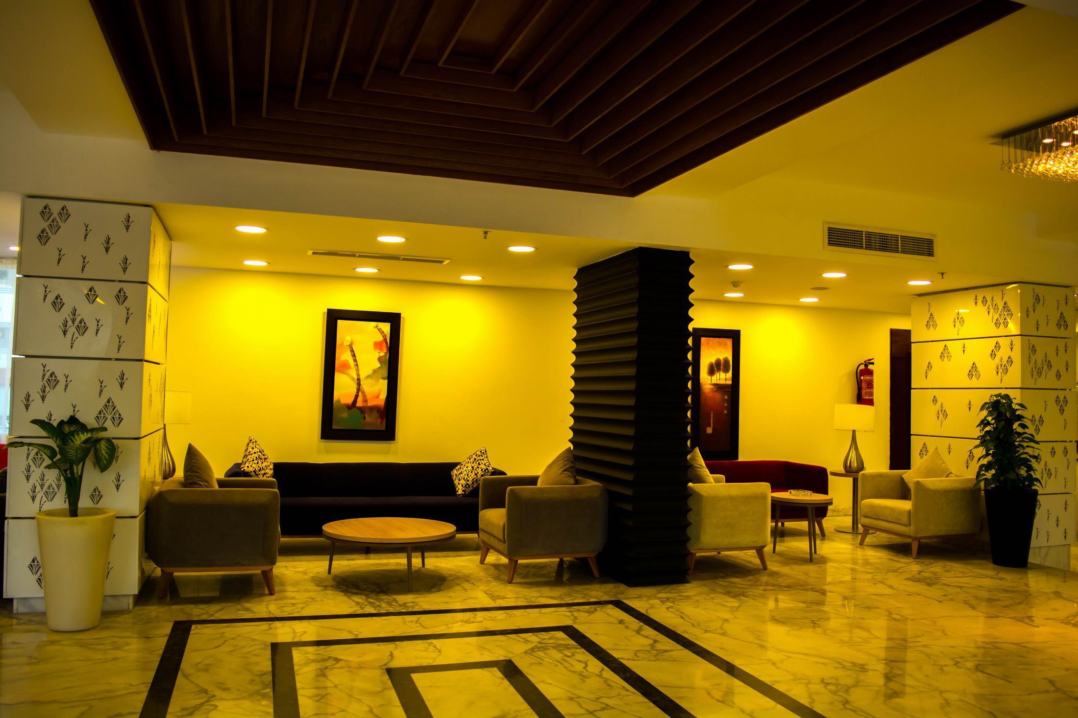 فندق توليب الجلاء القاهرة المظهر الخارجي الصورة The lobby of the hotel